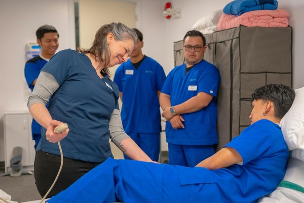 Activités physiques adaptées pour seniors : un atout pour leur autonomie